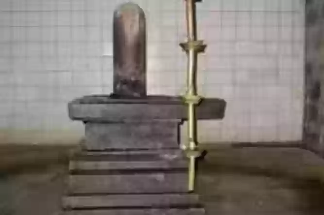 Sri Pranava Vyakrapureeswarar Temple